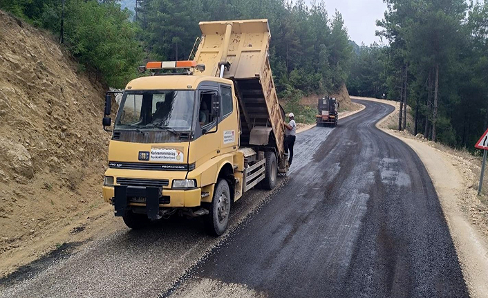 Büyükşehir, Andırın’da 6 mahalleye ulaşım sağlayan grup yolunu yeniliyor