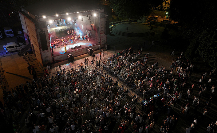 Geleneksel Ağustos Fuarı’nda müzik ziyafeti yaşandı