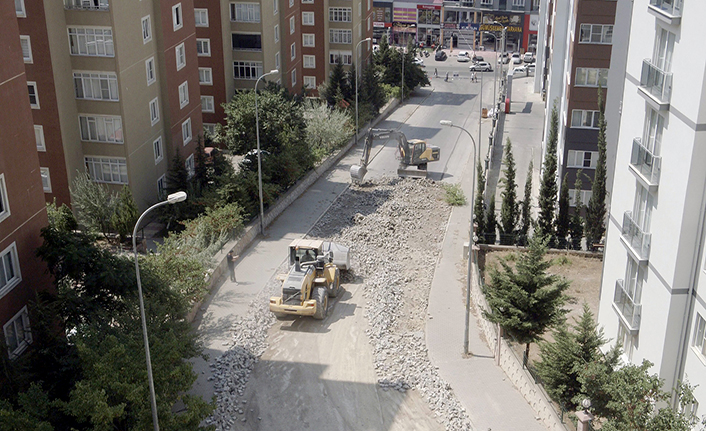 Onikişubat Belediyesi’nden Süleyman Şah Mahallesi’ne asfalt atağı