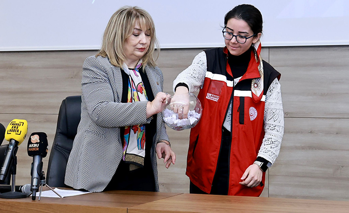 Hakan Akdere Gündüz Bakımevi’nin kura çekilişi yapıldı