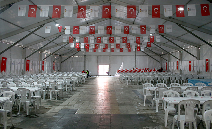 Kahramanmaraş’ta ilk iftar için tüm hazırlıklar tamamlandı