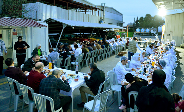 MADO çalışanlarına iftar