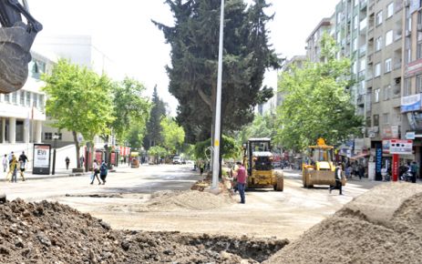 AZERBAYCAN BULVARI’NDA GENİŞLETME ÇALIŞMALARI