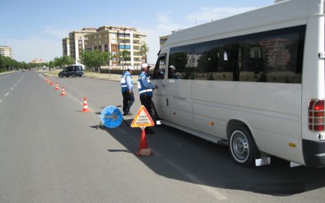 BÜYÜKŞEHİR SERVİSLERİ DENETLİYOR