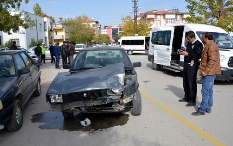 KAHRAMANMARAŞ'TA TRAFİK KAZASI 