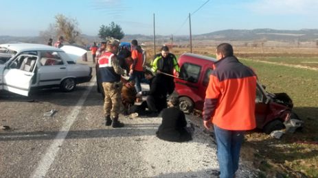  KAHRAMANMARAŞ'TA TRAFİK KAZASI