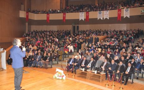  “LİDERİMLE YÜRÜYORUM, SAĞLIKLI BÜYÜYORUM” 