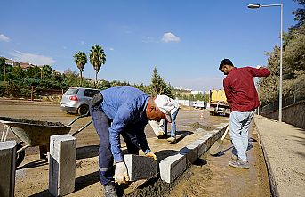 Büyükşehir, Türkoğlu’nda caddeleri yeniliyor