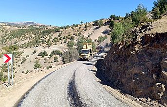 Pazarcık kırsalında yol çalışması