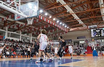 İstiklalspor Basketbol takımı fırtına gibi başladı