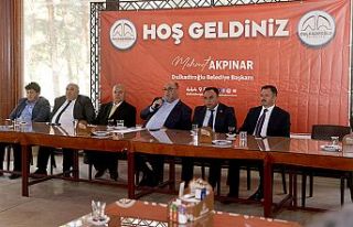 Akpınar, mahalle muhtarlarıyla bir araya geldi